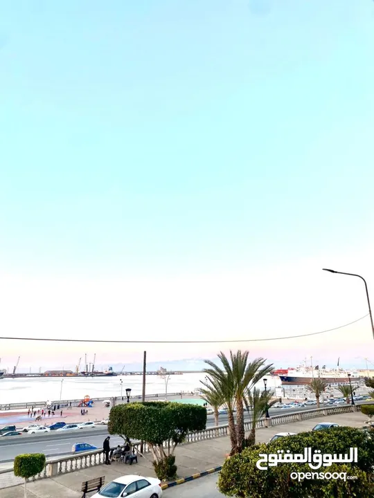 مبني في اهم المواقع الاستثمارية في وسط طرابلس