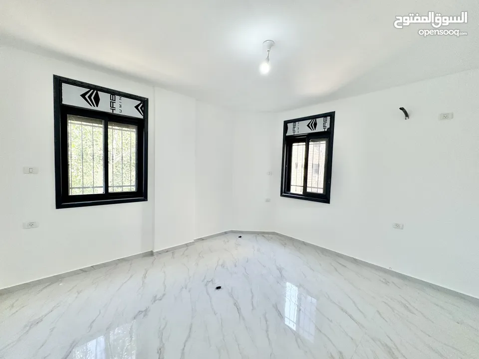 شقة جديدة 125 الف