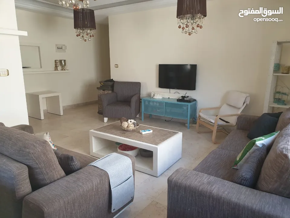 Furnished apartment for rentشقة مفروشة للايجار في عمان منطقة عبدون. منطقة هادئة ومميزة جدا