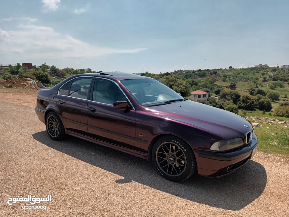 بي ام دبليو BMW 520i  بيع او بدل