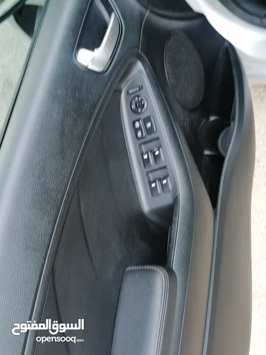 كيا K3 / ماتور 1600 /ديزل /عداد قليل 110  / فحص نخب/ اقتصاديه /الأكثر طلبا