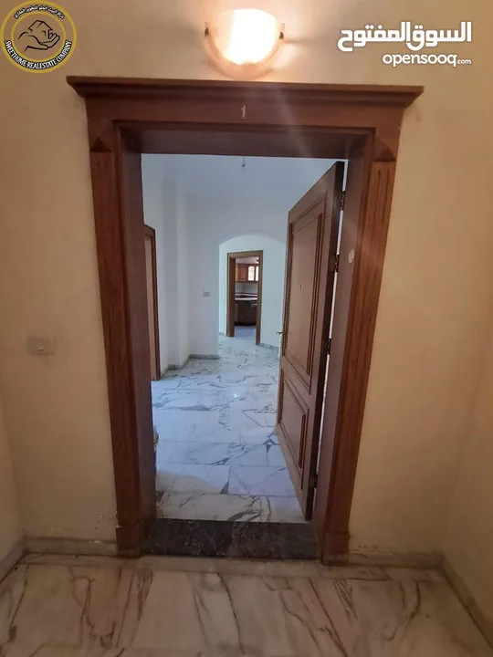 شقة أرضية مميزة للبيع في دير غبار  - قرب جونيا 300م مع حديقة وترسات 350م بسعر مغري