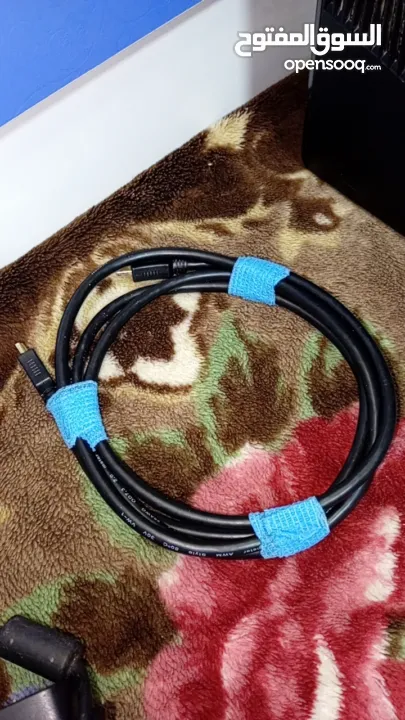 اكس بوكس 360 عليه فوق ال 165لعبه مستعمل بس نضيف السعر نااااار بس علا 300 شيكل المكان دورا الخليل