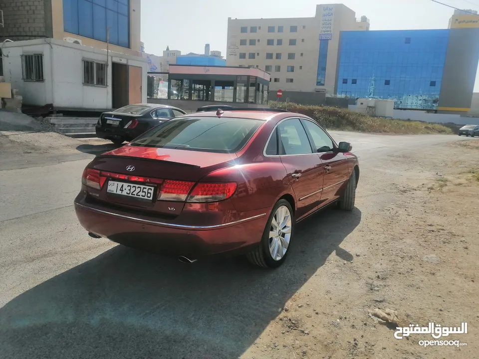 هونداي ازيرا 2010 لقطة ومميزة