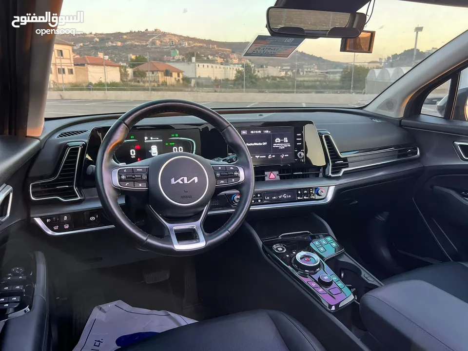 كايا سبورتاج  2022 فل الفل فتحة سقف  2x4 ///240Hp بنزين + كهرباء  ( Haybrid) 1600cc