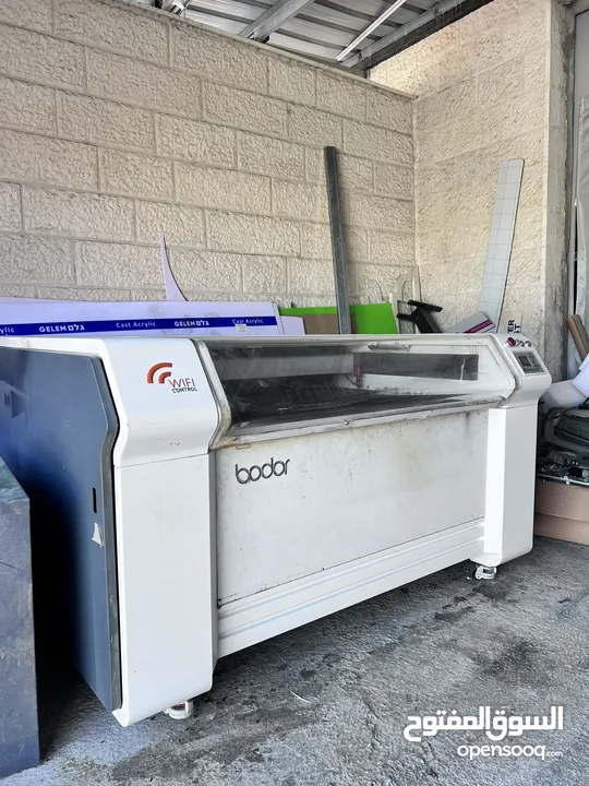 ماكينة ليزر  CNC / BODOR Laser CO2 لقص الخشب والاكريلك والجلد والقماش