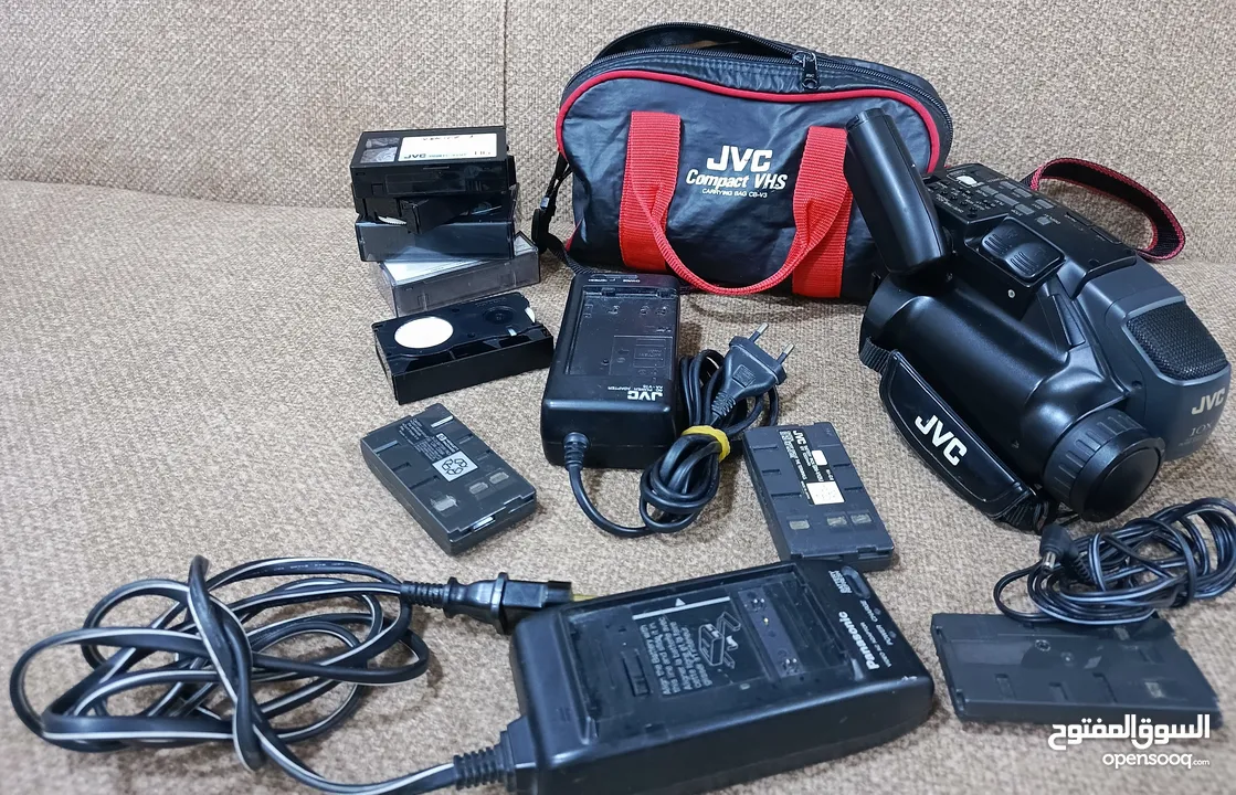 كاميرا فيديو كاست JVC