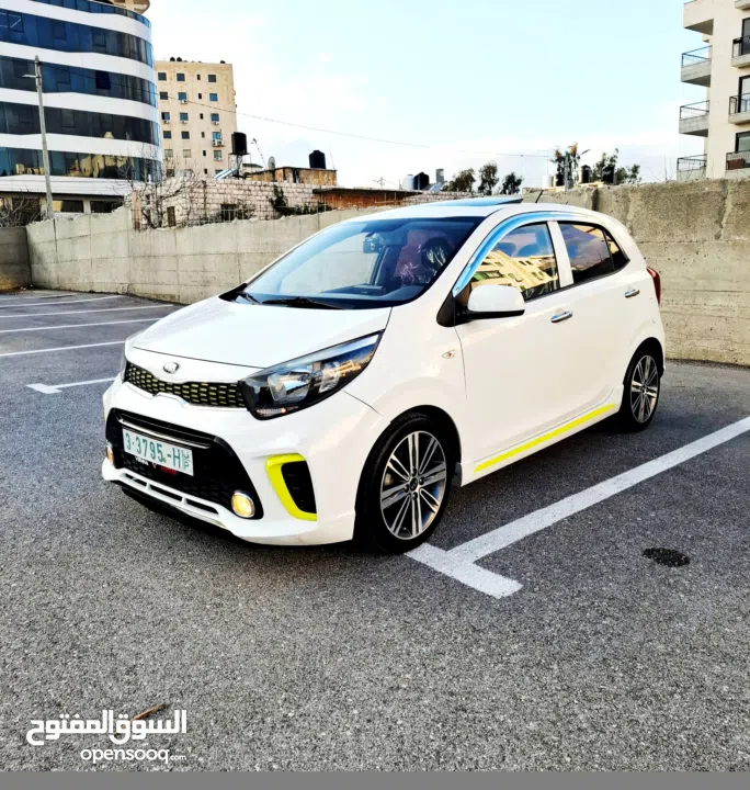 كيا بيكانتو 2018 GT line فتحة سقف