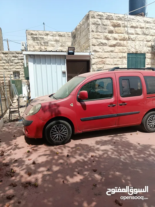 رينو كانكو 2014