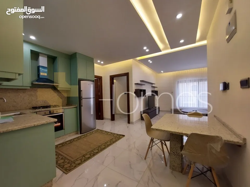 شقة طابق أرضي مع ترس لم تسكن للايجار في ام اذينة