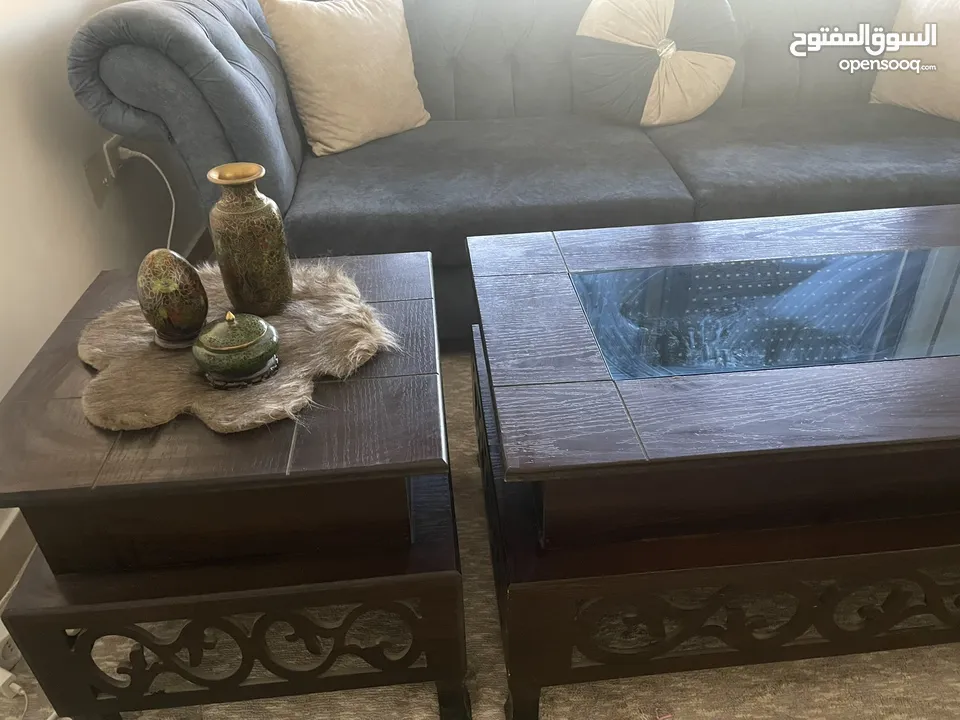 طقم طاولات خشب بحالة جديدة