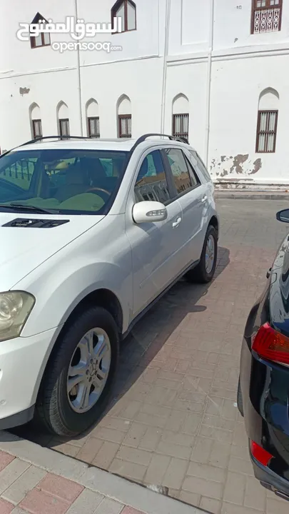 Mercedes Benz ML350