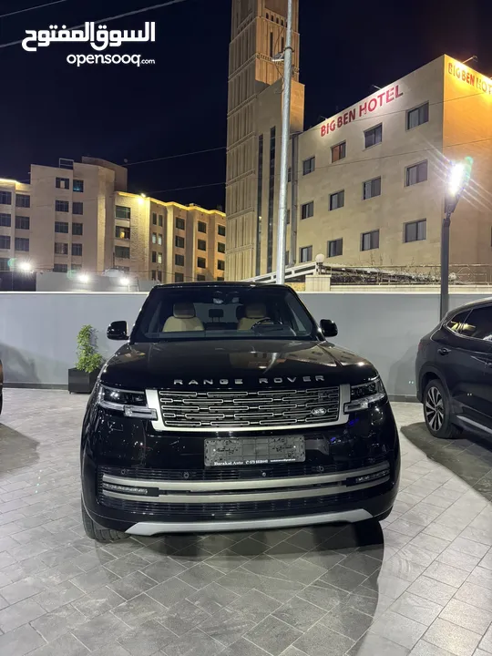 الصقر الأسود لتأجير السيارات يتوفر لدينا رنج روفر فوج 2023 Range Rover Vogue للإيجار ب أفضل الأسعار.