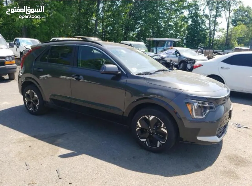 كيا نيرو كهربا 2023 Kia niro Ev 2023 كلين تايتل
