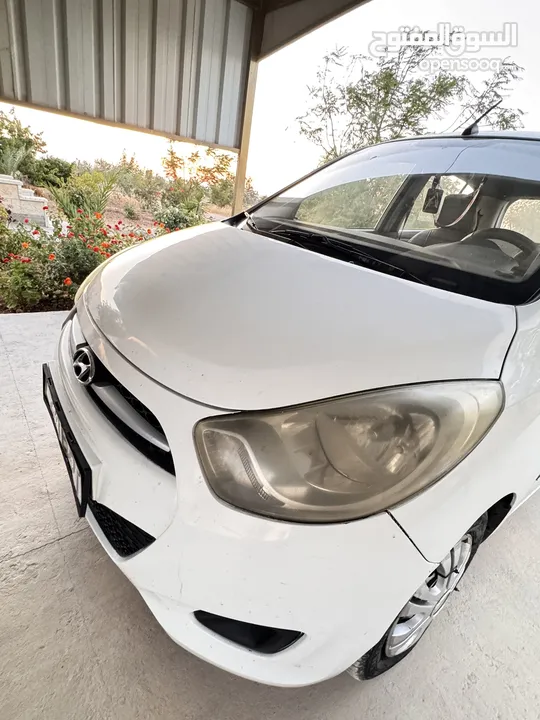 هونداي i10