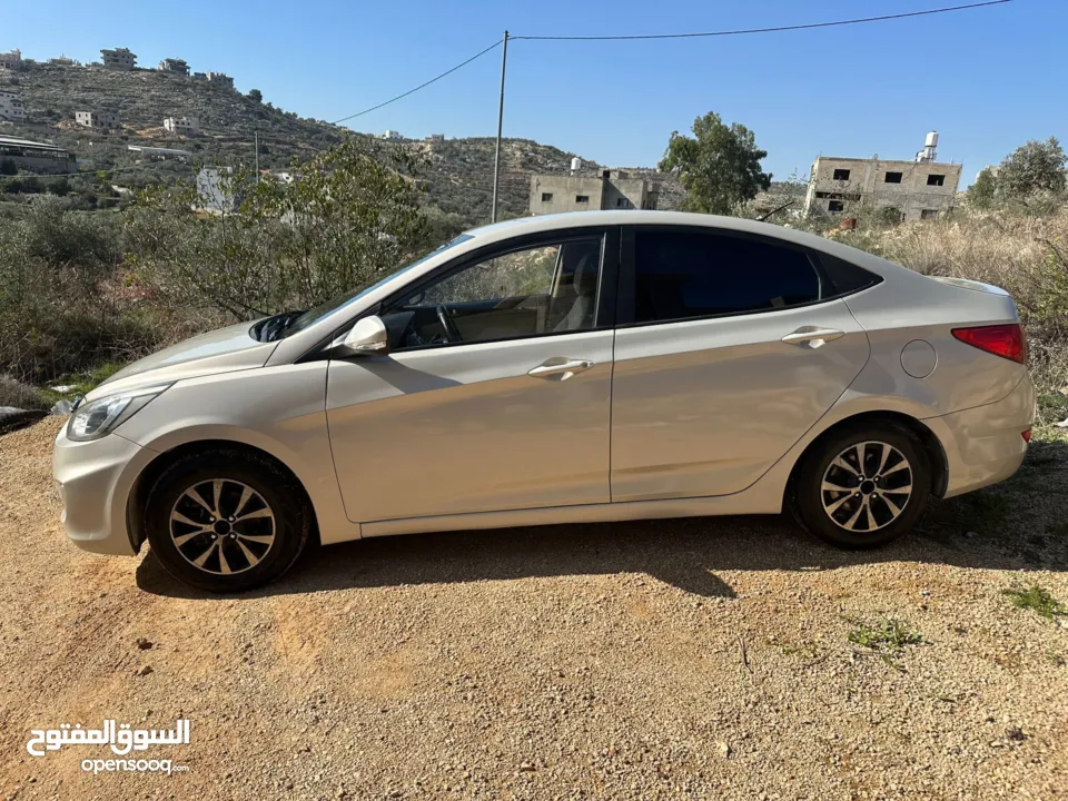 اكسنت i25 ماطور 1600