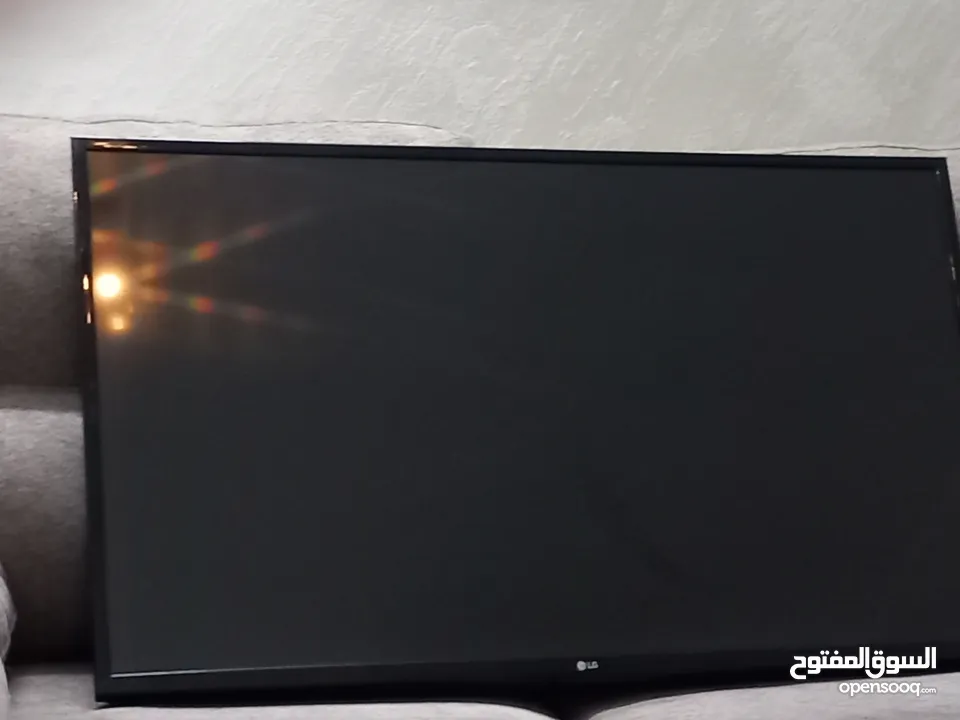 شاشة LG 43 بوصة : تلفزيون - شاشات ال جي LCD : الزرقاء الزواهرة (224392888)