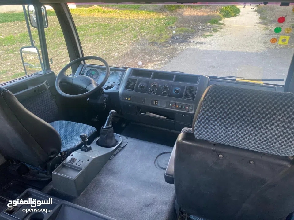 شحن خفيف 15 طن (Man)