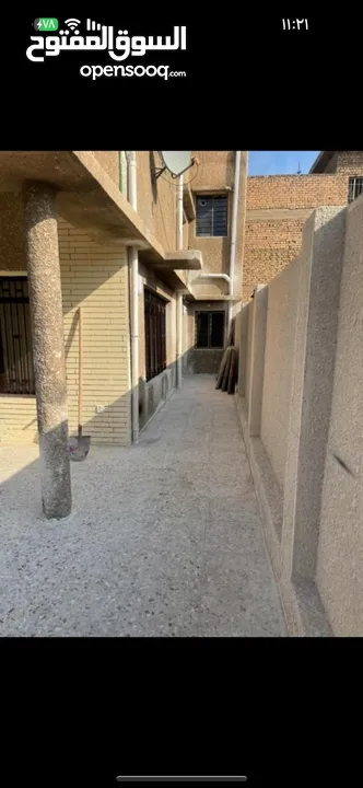 بيت للبيع بغداد منطقة الغدير شارع الضريبة مساحة 228 متر محلة 702 السعر الأتصال على الرقم المالك