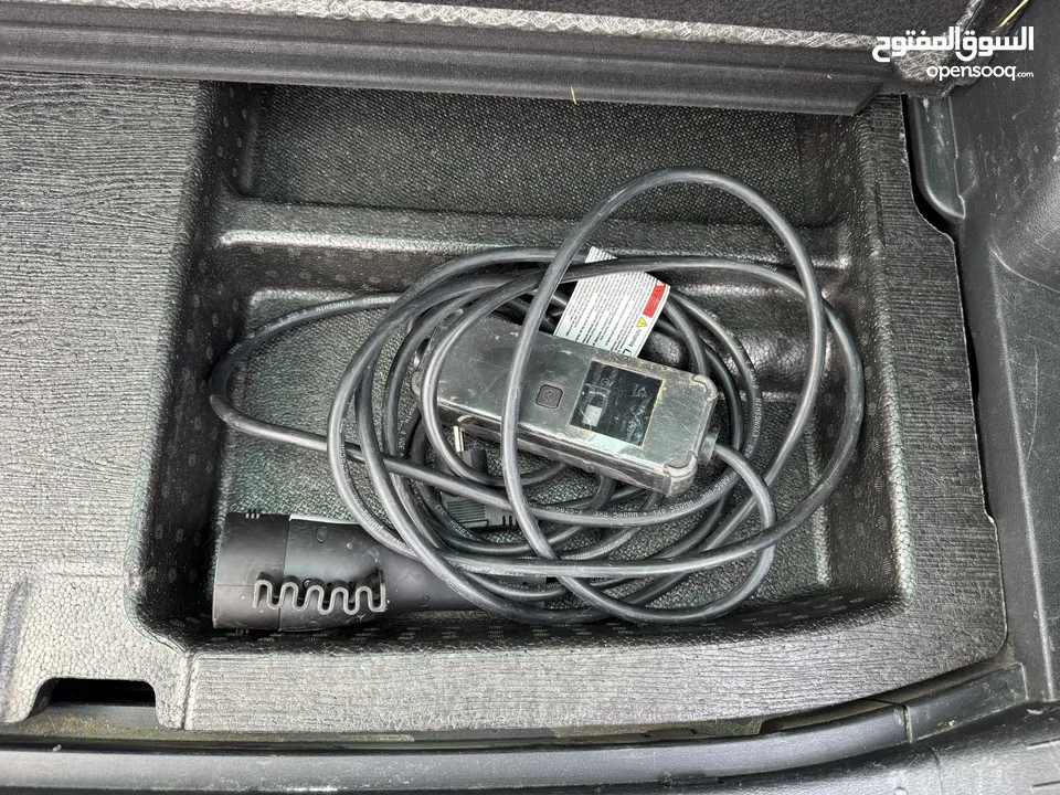 كيا سبورتاج GT Line ترخيص 2022 محرك 1600 هايبرد plug in/يقطع على الشحنه 65 كيلو متر  271 حصان