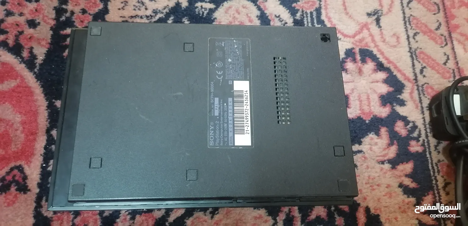 نوتيندو Wii شغالة فحص مع كامل محتوياته + ps2 شغال لكن بحاجة لصيانة للبيع بسعر جيد