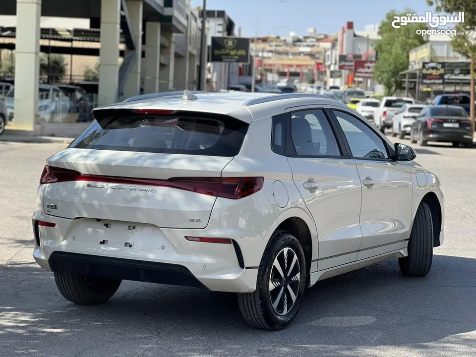 ‏BYD E2 2023  فل الفل عداد قليل سعر مميز