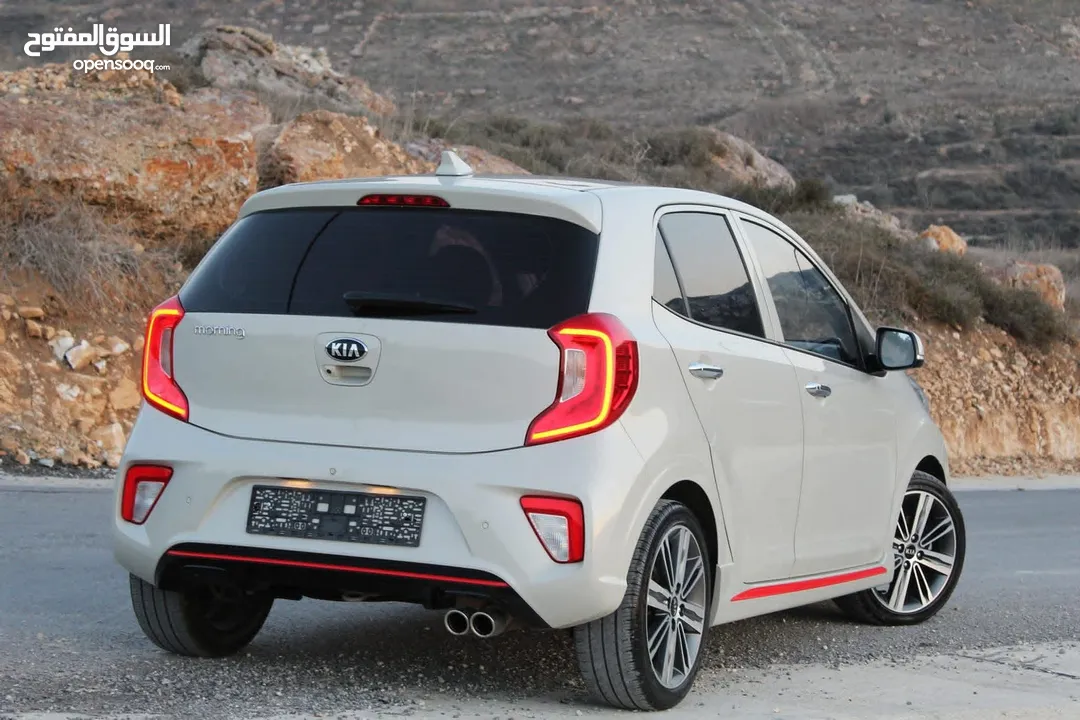 كيا بيكانتو GT-line 2020 للبيع ترخيص وتامين فل اللون ابيض نظيفة وحبة نادرة