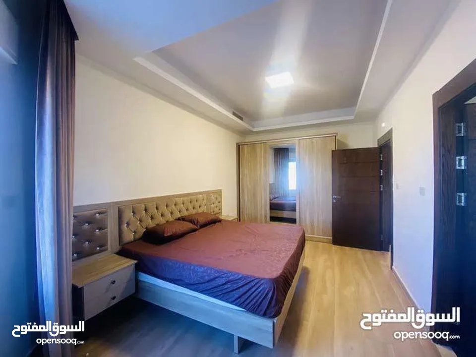 يوجد لدينا شقق   مفروشة للايجار يومي أسبوع شهري  مساحات الشقق من 130 لا 300 متر موقعنا: عبدون فقط