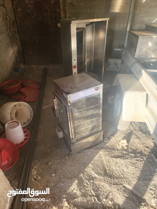 لكل لبفكر يبدا بمشروع جديد وحاب يترزق عندنا لحل مطعم متنقل سارعو في الاتصال على رقم مزودا بنضام صوت