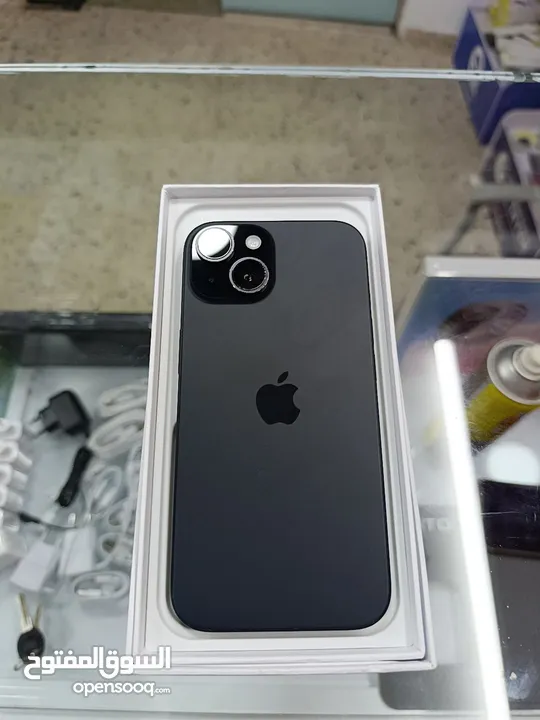 iPhone 15  مستخدم نضيف مش مفتوح ولا مصلح
