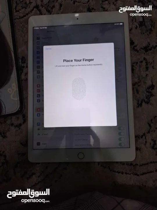 للبيع ايباد 7 على السوم مو مفتوح ولا مصلح