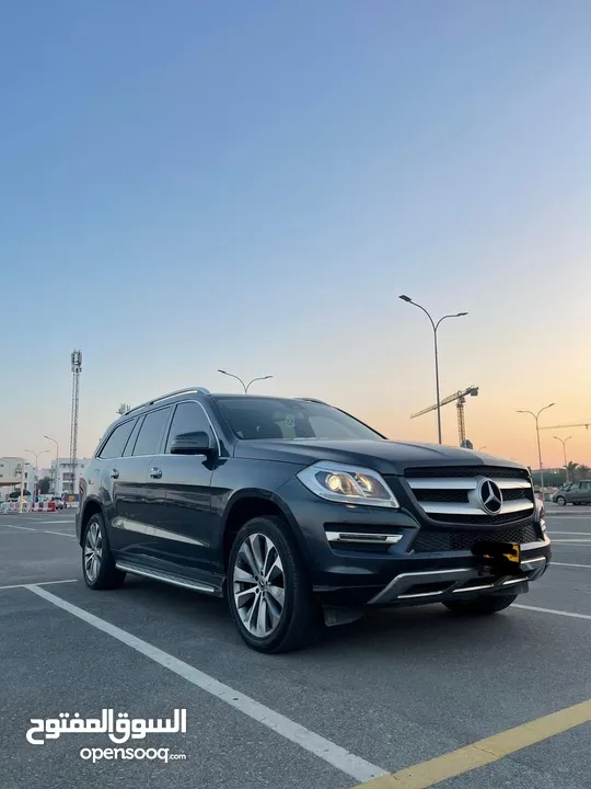 مرسيدس GL450 Mercedes GL450 the price us discounted dues to personal nee