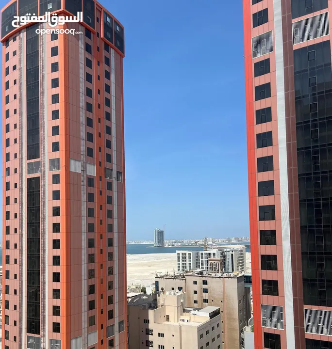 من المالك مباشره شقه كبيره بسعر استوديو في الجفير