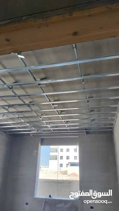 المهندس ايمن صافي  تنفيذ كافة أعمال  مقاولات الابنية والتشطيب الداخلي و التمديدات الكهربائية
