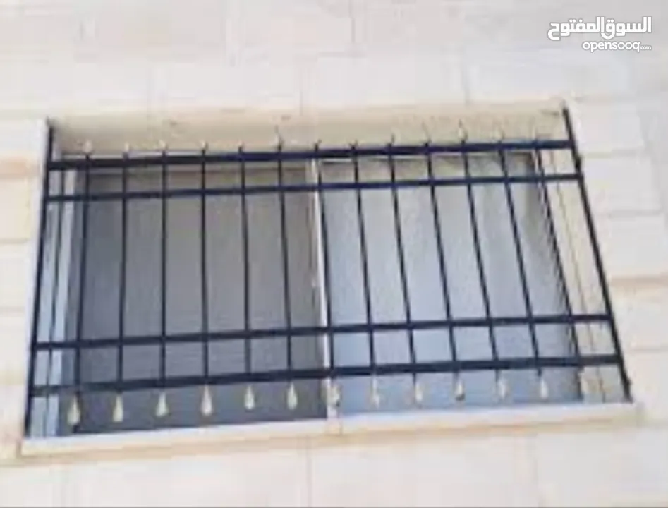 مؤسسة نعمان لتشكيل المعادن حداد متنقل قرميد زينكو حمايات أبواب وشبابيك مظليات برجولا دربزين