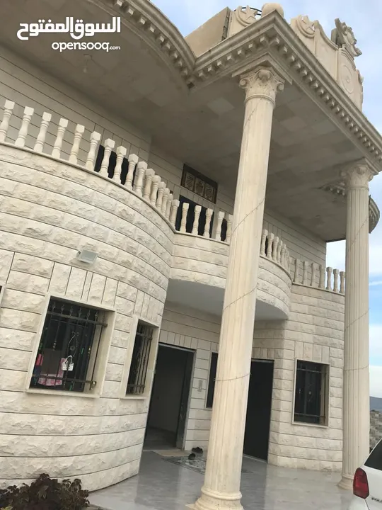 بيت مستقل للبيع