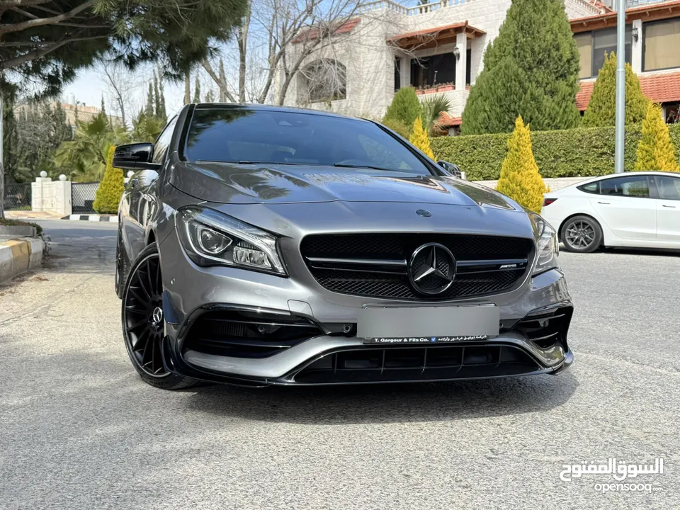 مرسيدس بنز CLA 45 AMG 2017 للبيع لون فيراني