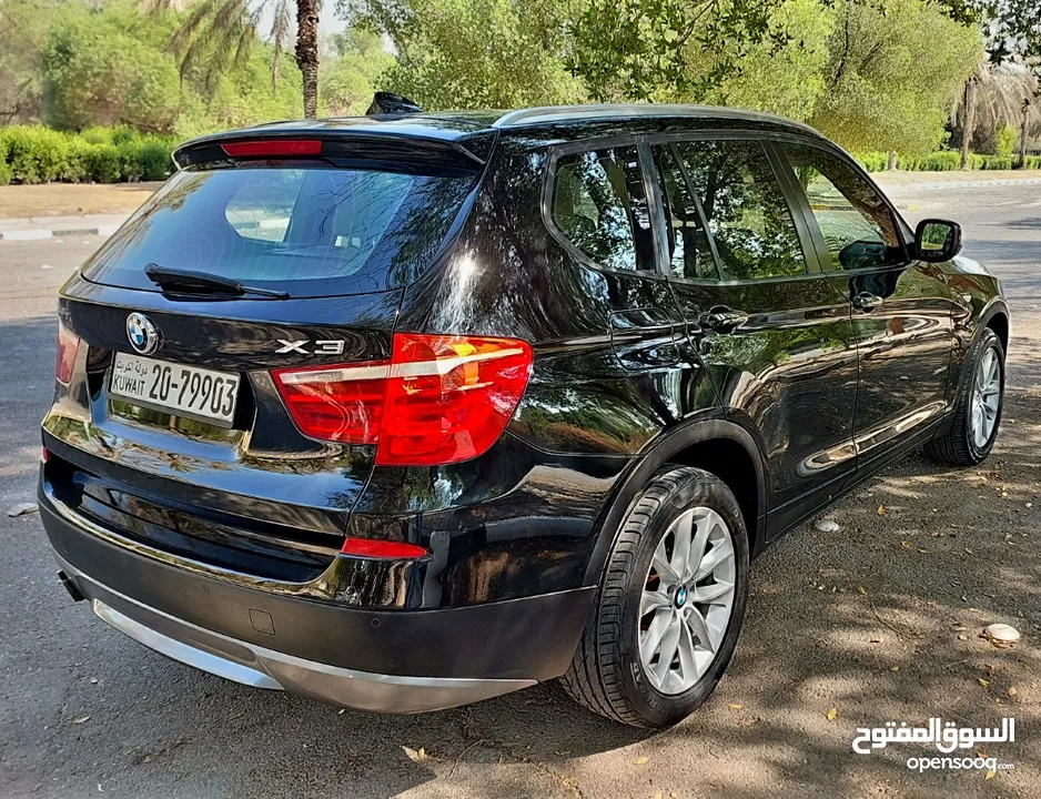 bmw x3 2013 168km صبغ المصنع بحالة فوق الممتازة