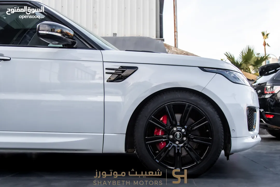 Range Rover Sport P400e Hse 2021 Black package     يمكن التمويل