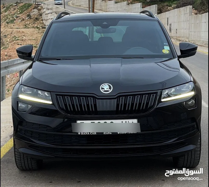 skoda karoq sport line blac adeshin
