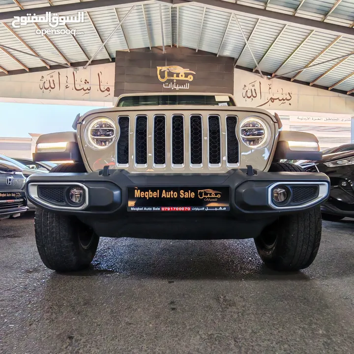 2020 Jeep Gladiator Overland  لون بيج مميز ولاول مرة في الاردن