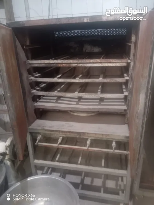 معدات معجنات