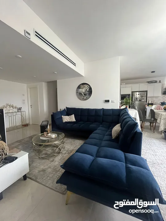 كورنر زاويه