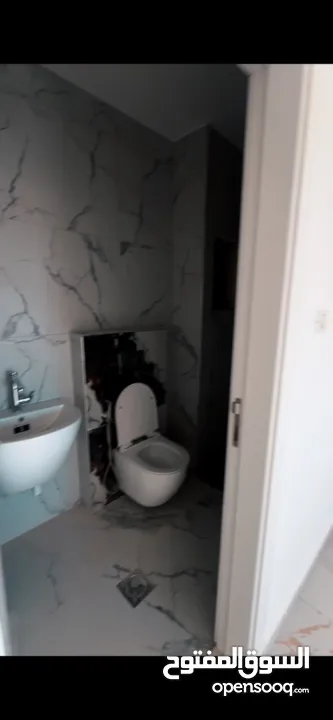 شقة بمساحة 95 متر مربع