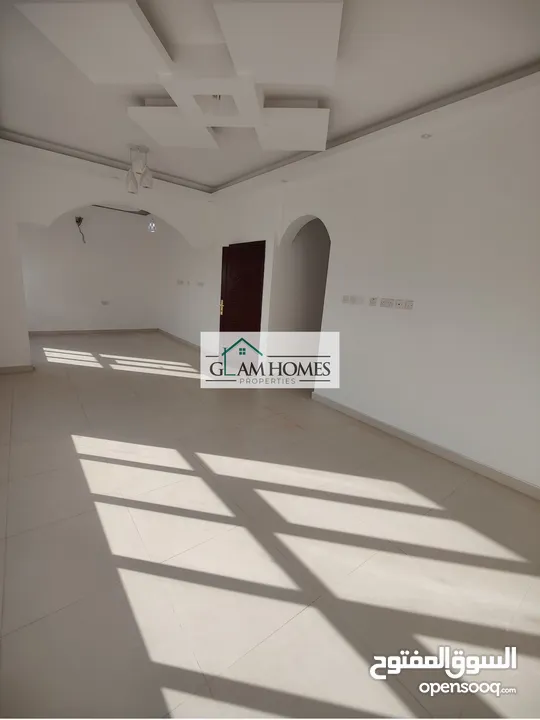 Lovely 6 bedroom villa for sale in Ansab Ref: 522Y