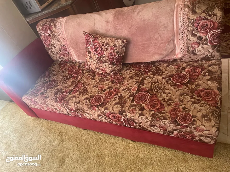 طقم كورنر مستعمل بحالة جيدة