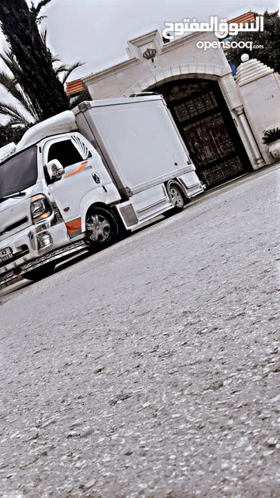 كيا بنقو 2011