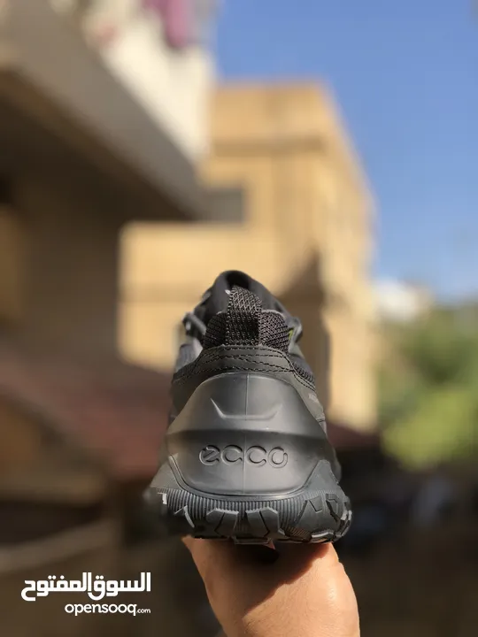 بوت ecco مقاس ( 42-44) اصلي بورقته