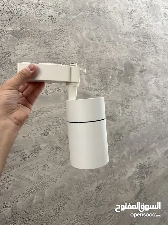 كشافات انارة  للبيع