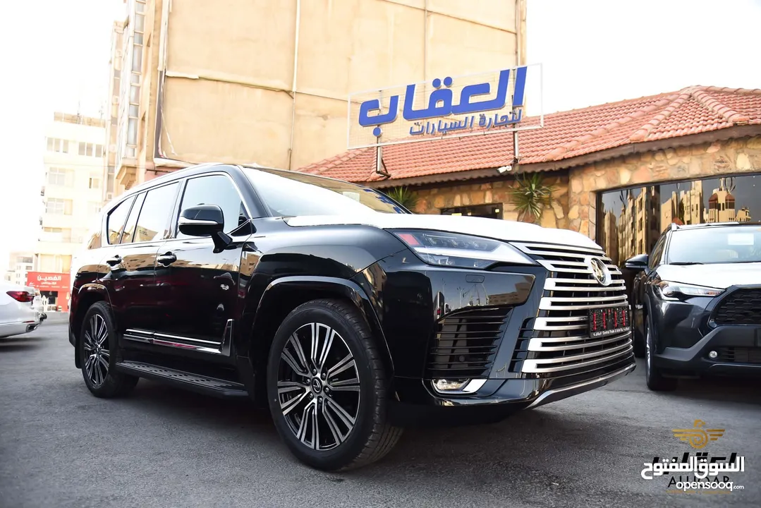 لكزس LX600 2024 وارد الوكيل عداد زيرو فاخرة لون اسود مميز